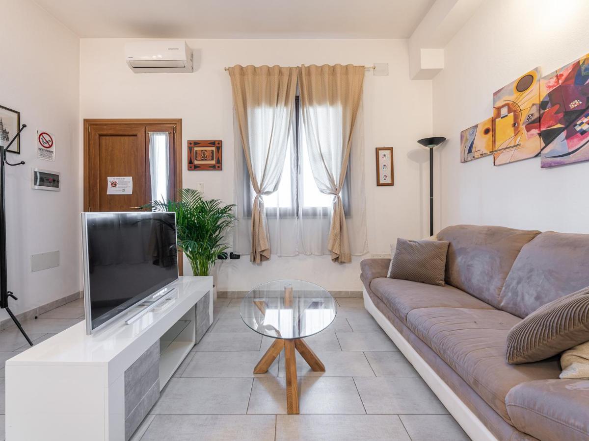 La Mariposa - Bellavita Apartments Assemini Exteriér fotografie